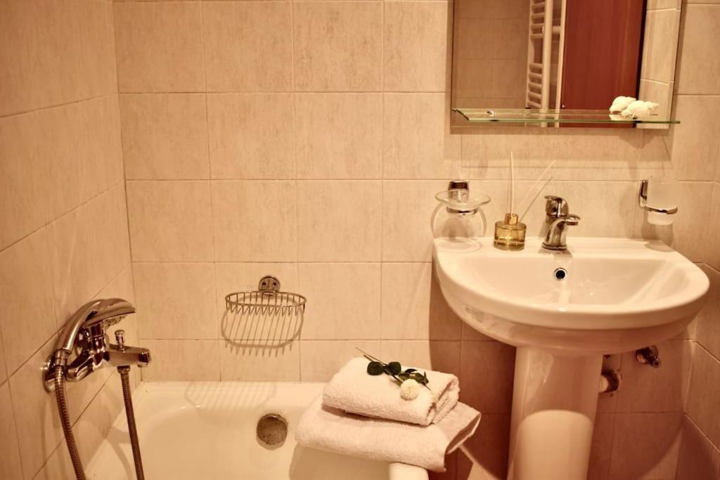לרפטרה Nik Apartment מראה חיצוני תמונה